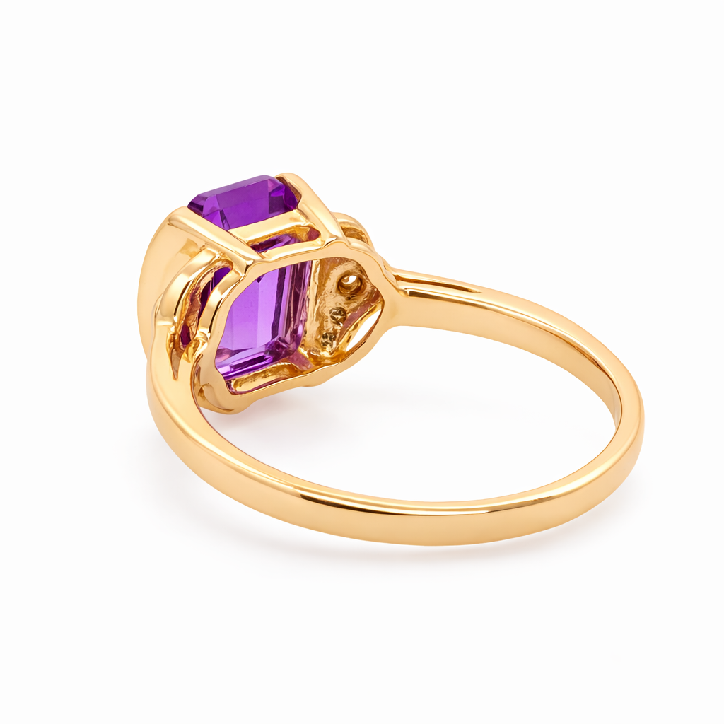 9ct Gold Amethyst and Diamond Ring