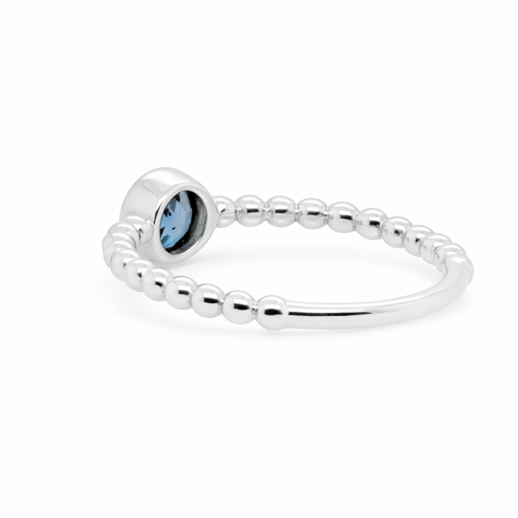 8ct White Gold Bezel set Topaz