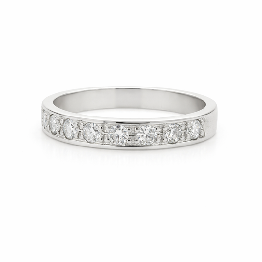 18ct White Gold Natural Diamonds 