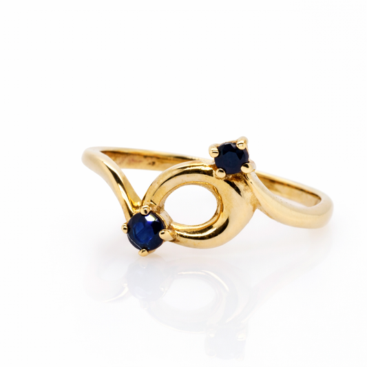 9ct Gold Dress ring with Sapphires
