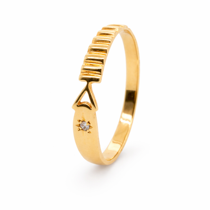 18ct Yellow Gold  Ring with Diamond