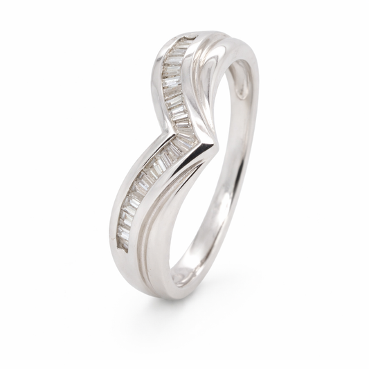 18ct White Gold and Baguette Diamonds