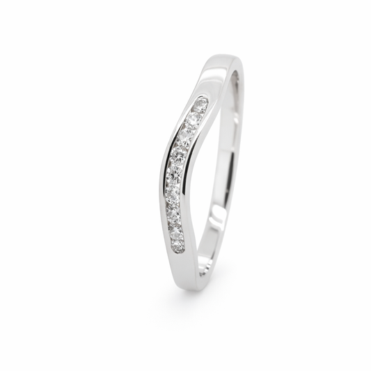 18ct White Gold Curved Channel Set Diamond Wedder