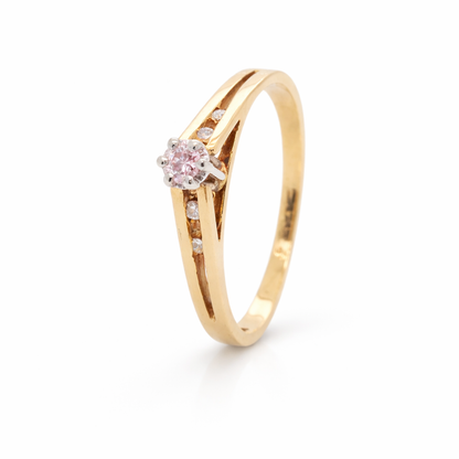 18ct Yellow Gold Ring with .07ct Natural Pink Diamond