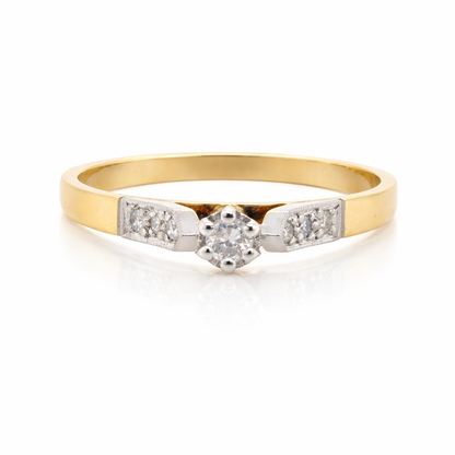 18ct Yellow Gold Engagement Ring