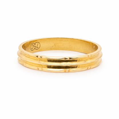 18ct Yellow Gold band with channels and Facet Details