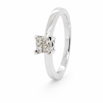 18ct White Gold Diamond Ring
