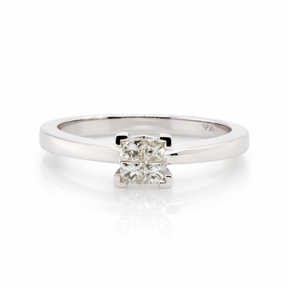 18ct White Gold Diamond Ring