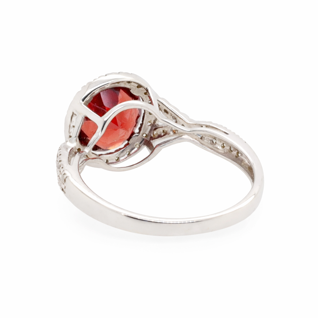 9ct White Gold Garnet and Diamond Ring