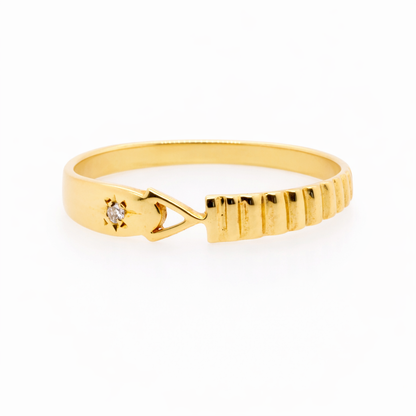 18ct Yellow Gold  Ring with Diamond