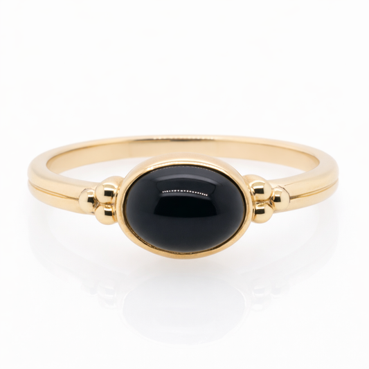 9ct Gold with Bezel Set Black Onyx Cabochon