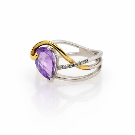 9ct Yellow and White Gold Ring Amethyst and Diamonds